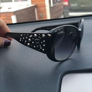 Juicy couture sun glasses